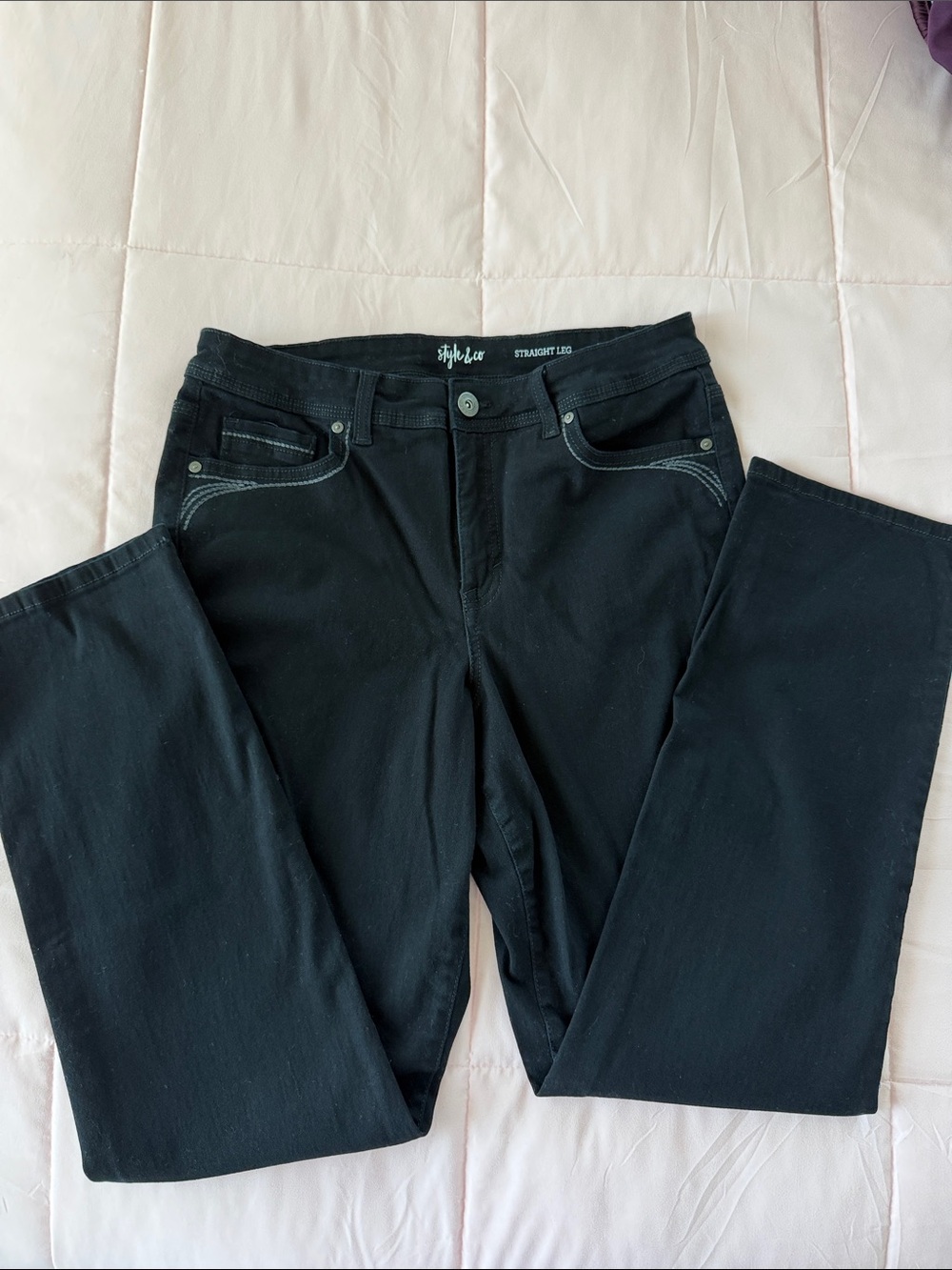 Style & Co. Women's Straight Leg Jeans in Black